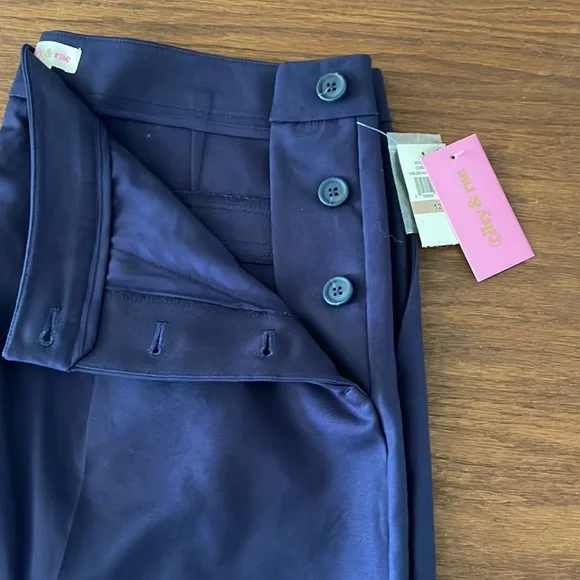 Riley and Rae shorts - Picture 3 of 6